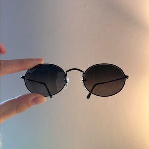 Ray-Ban oval metal polished black frame dark grey lenses sunglasses